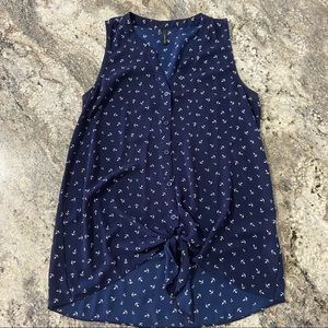 Maurice’s tank top